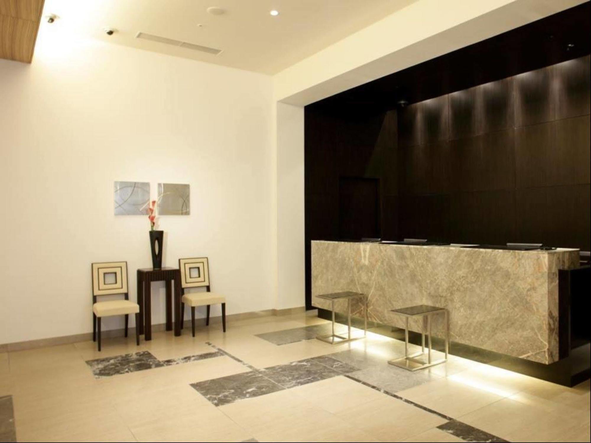 Koko Hotel Kobe Sannomiya Buitenkant foto