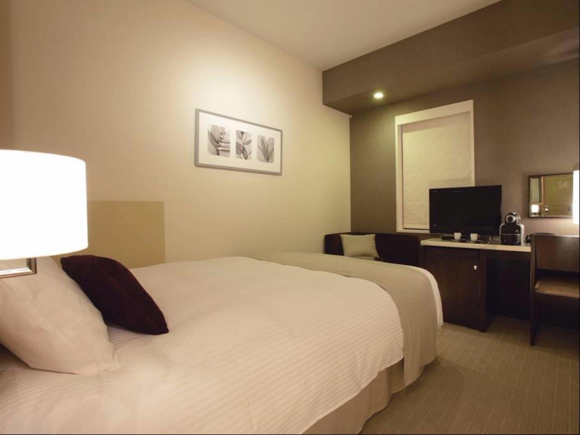 Koko Hotel Kobe Sannomiya Buitenkant foto